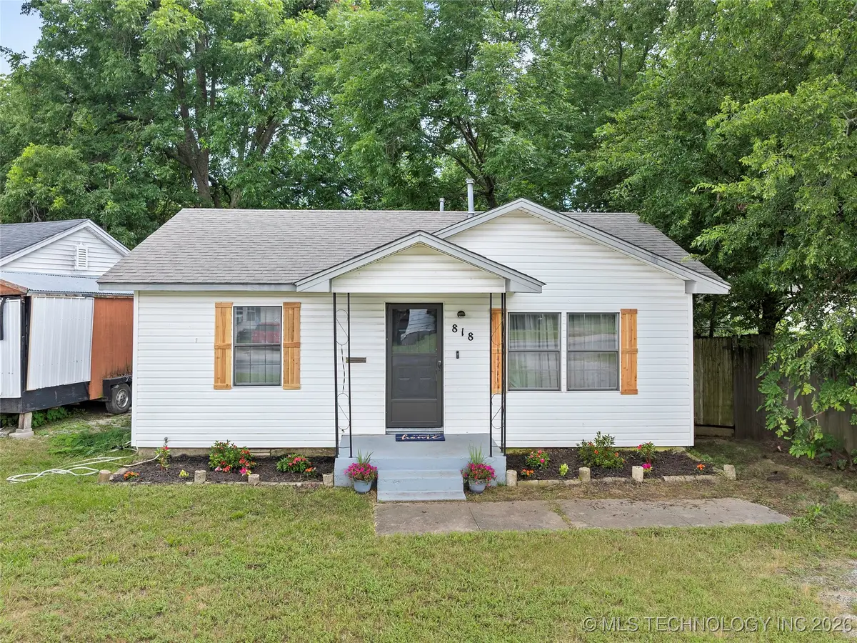 818 Northwest Boulevard, Ardmore, OK 73401 - #1