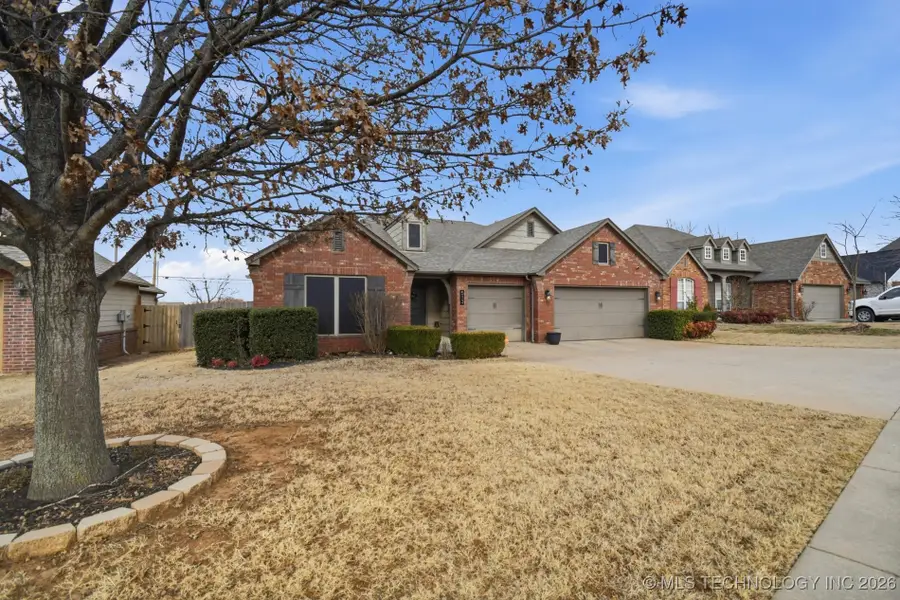 513 W 51st Place, Sand Springs, OK 74063 - #3