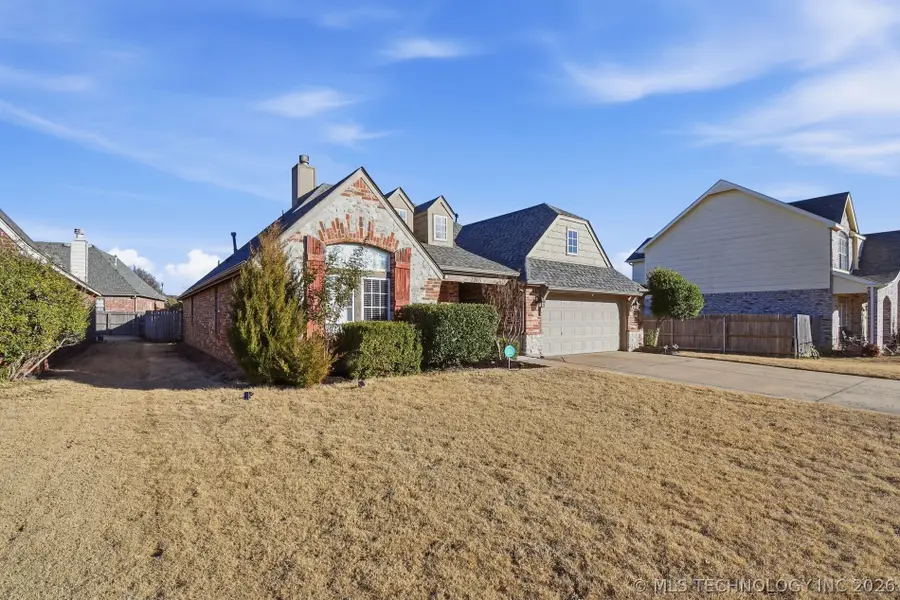 1703 S Desert Palm Place, Broken Arrow, OK 74012 - Image #2