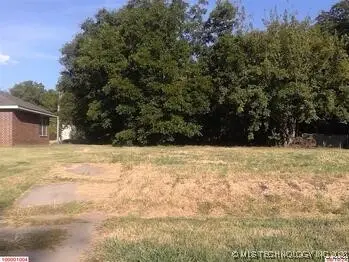 911 NE A Street, Ardmore, OK 73401