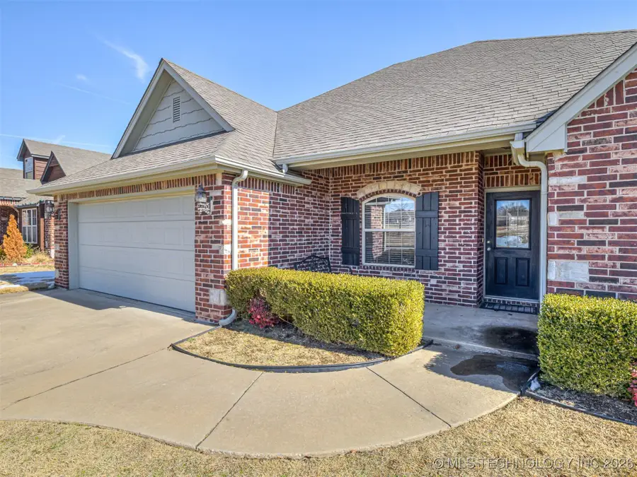 14921 Jordan Court, Glenpool, OK 74033 - #2