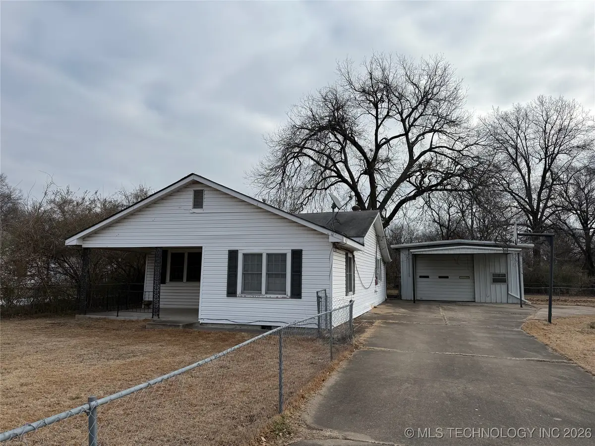 608 S 30th Street, Muskogee, OK 74401 - #1