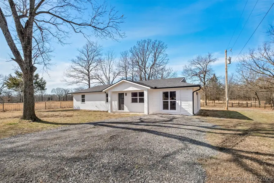 15359 N Medlin Road, Hulbert, OK 74441 - #3
