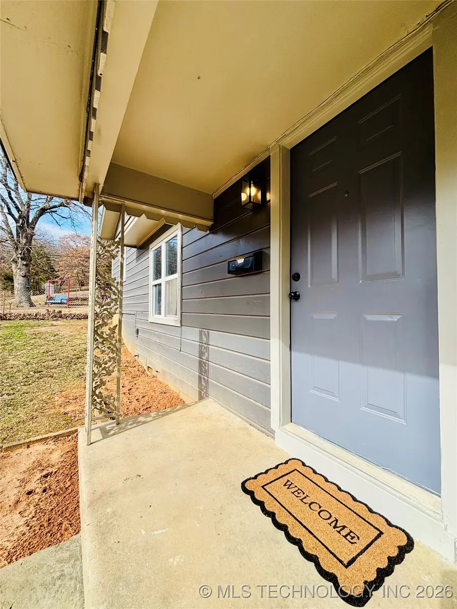 800 W Grand Avenue, Eufaula, OK 74432 - #3