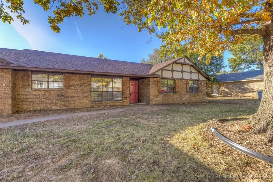 405 Mockingbird Lane, Wagoner, OK 74467 - #2