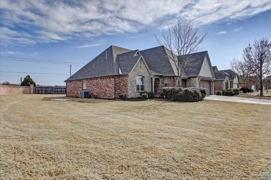 13603 S Owasso Place, Glenpool, OK 74033 - #3