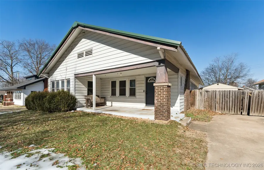 1109 E 9th Street, Okmulgee, OK 74447 - #2