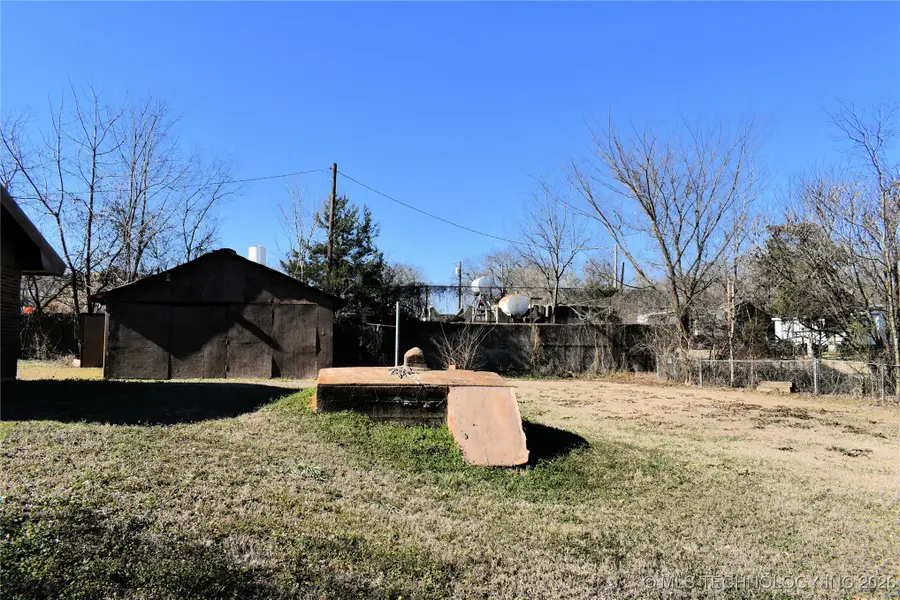 106 NE 2nd Street, Fort Towson, OK 74735 - Image #3