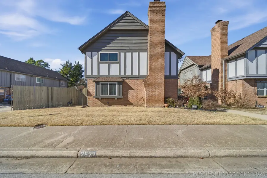 2522 S Florence Avenue #2, Tulsa, OK 74114 - #2