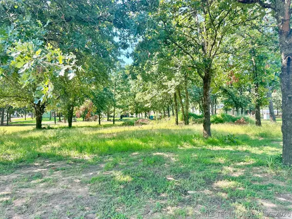 12095 Rhynes Circle, Kingston, OK 73439