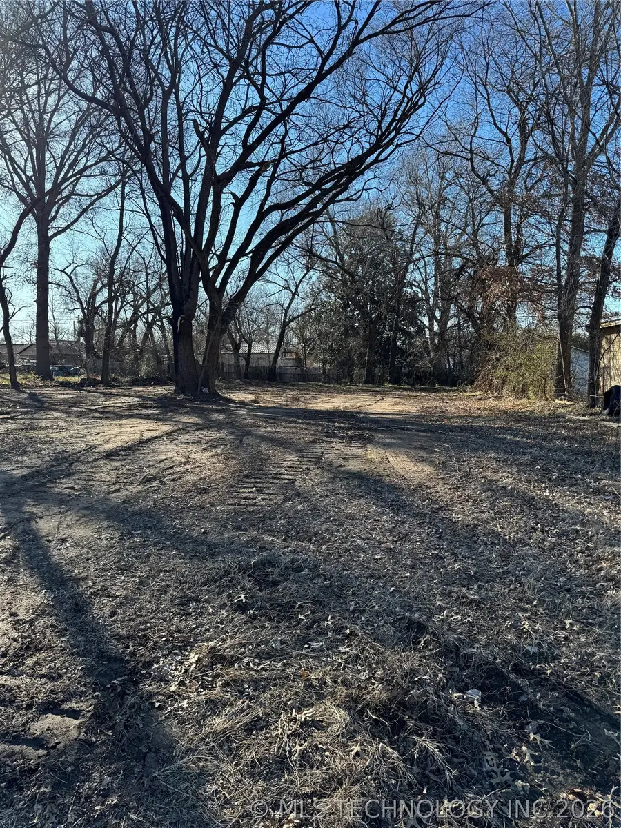 700 N Sherman Avenue, Okmulgee, OK 74447 - #2