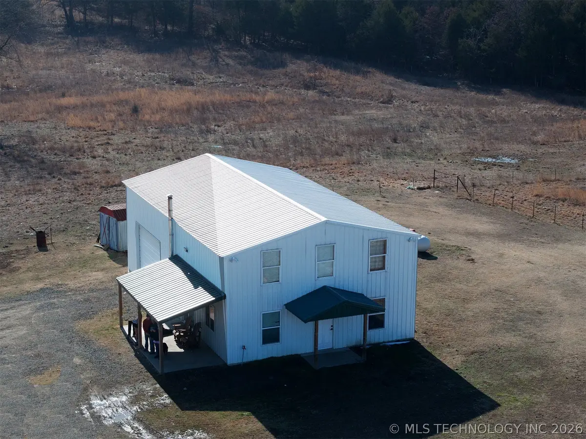 7075 E 303 Road, Porum, OK 74455 - #1