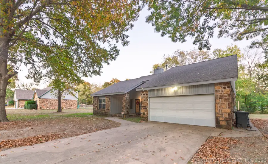 6137 S 219th East Avenue, Broken Arrow, OK 74014 - #2