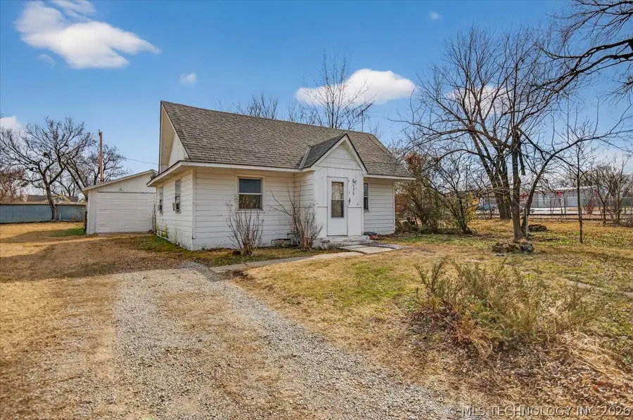 116 NW Cass, Bartlesville, OK 74003 - #2