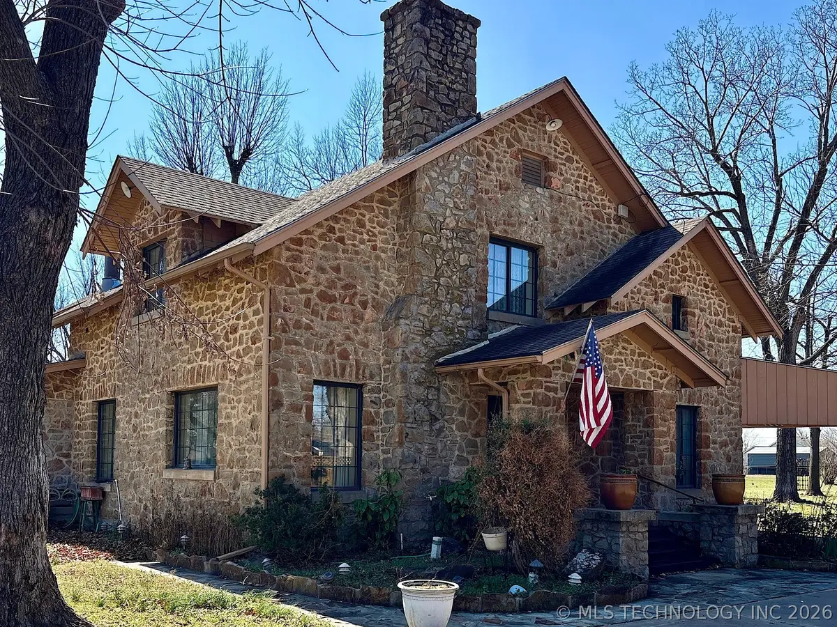 1007 S Wilson Avenue, Cushing, OK 74023 - #1