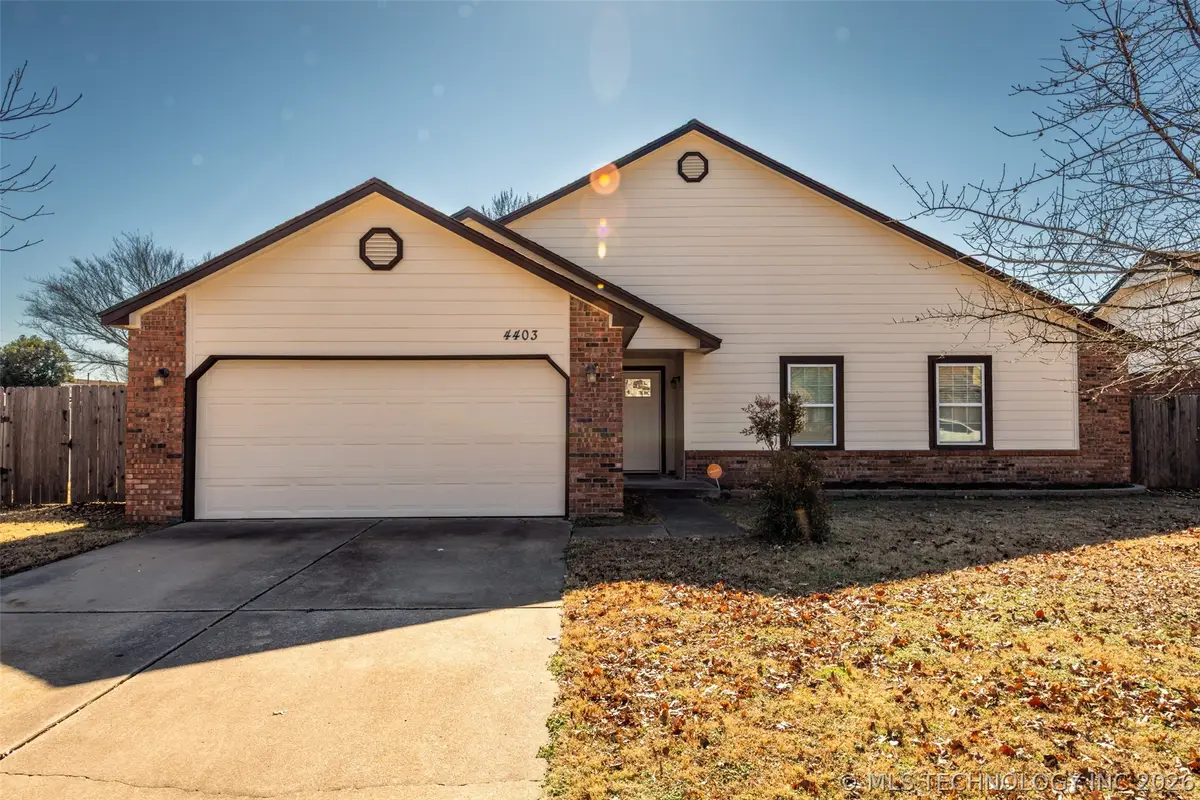 4403 W Madison Place, Broken Arrow, OK 74012 - Image #1