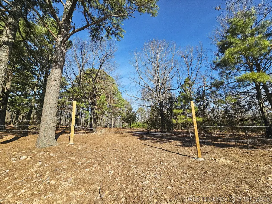 E 586 Road, Peggs, OK 74452 - #3