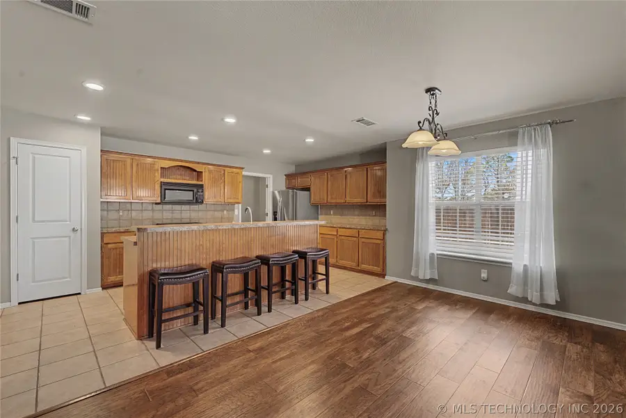 10103 E 91st Court N, Owasso, OK 74055 - #3