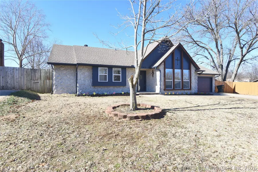 2419 Driftwood Drive, Claremore, OK 74017 - Image #3