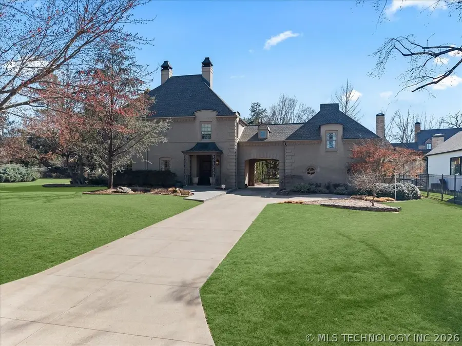 2216 E 29th Street, Tulsa, OK 74114 - #2