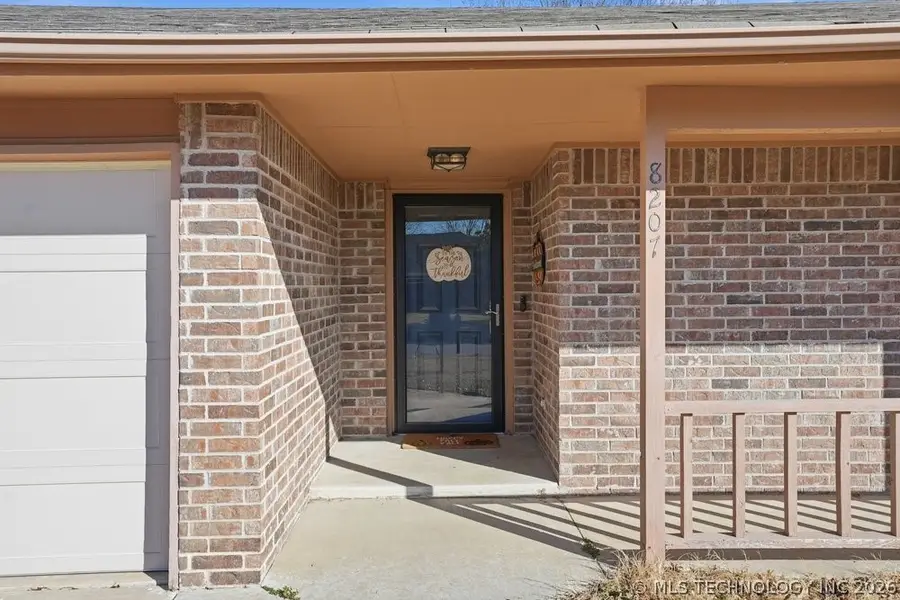 8207 N 128th East Avenue, Owasso, OK 74055 - #3