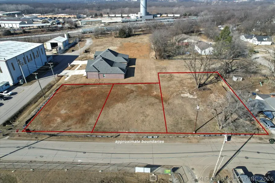 12 N Atlanta Street, Owasso, OK 74055 - #2