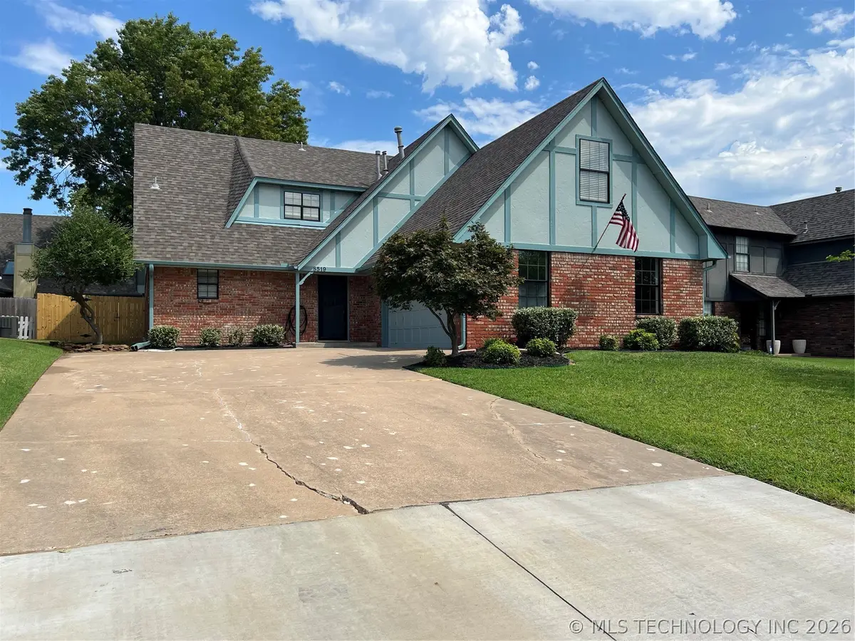 8519 E 64th Street, Tulsa, OK 74133 - #1