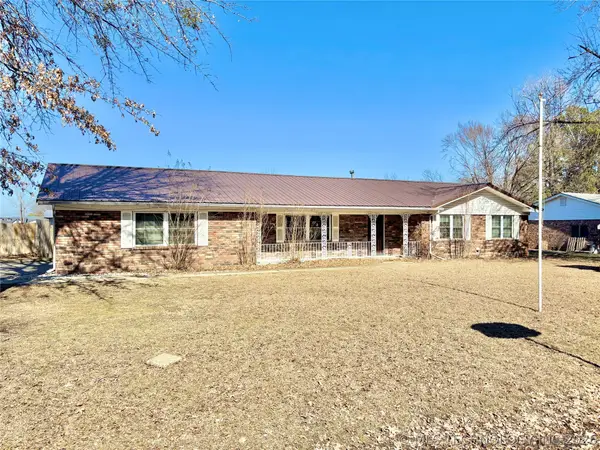 405 NW K Street, Stigler, OK 74462