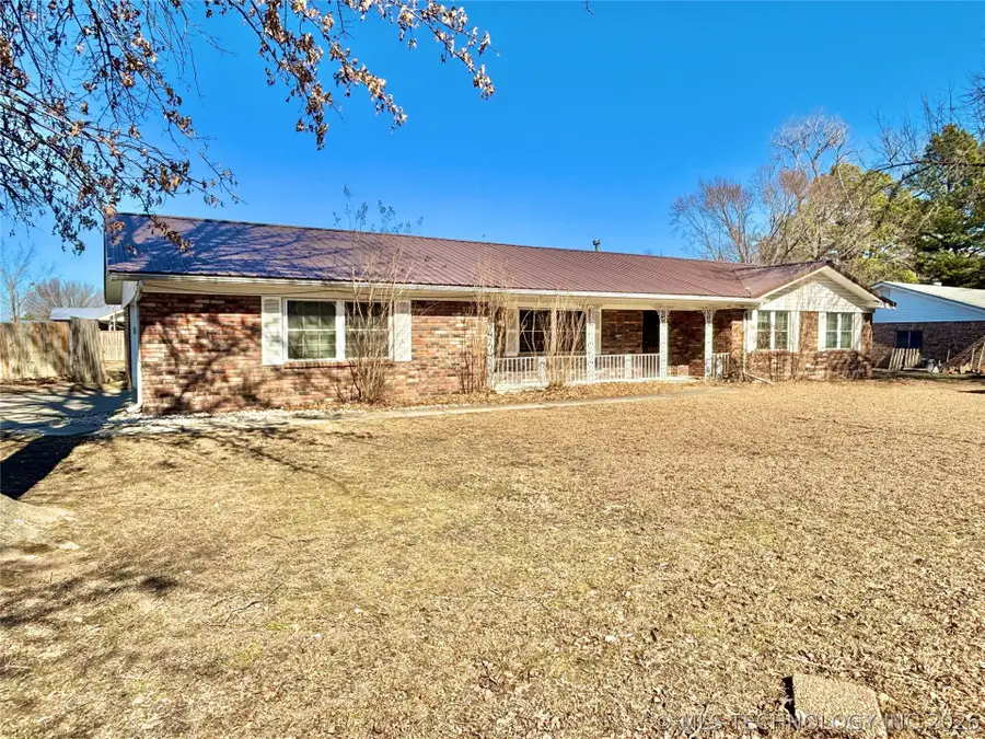 405 NW K Street, Stigler, OK 74462 - #2