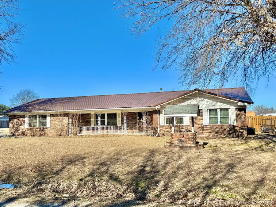 405 NW K Street, Stigler, OK 74462 - #3