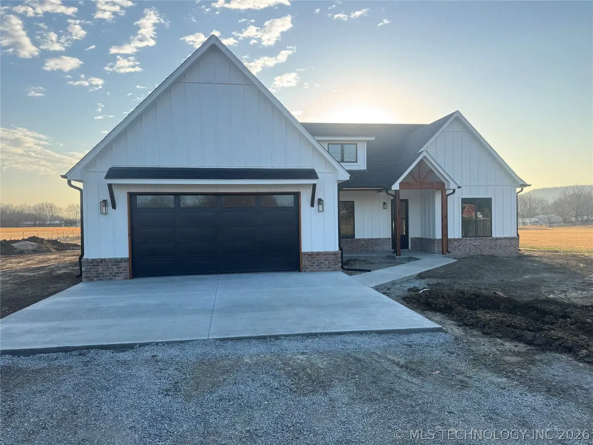 145 S 427 Road, Pryor, OK 74361 - #1