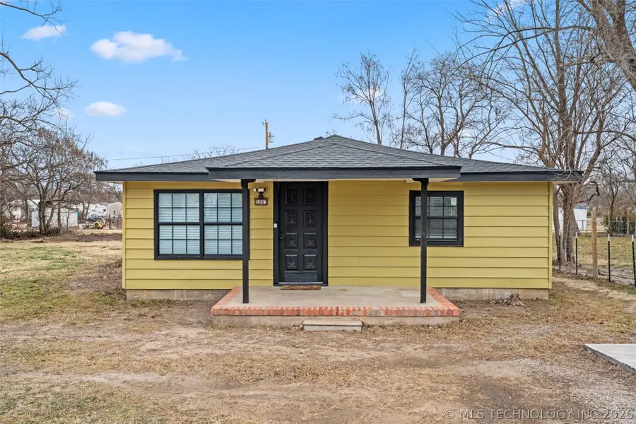 320 NW Margarite Avenue, Bartlesville, OK 74003 - #2