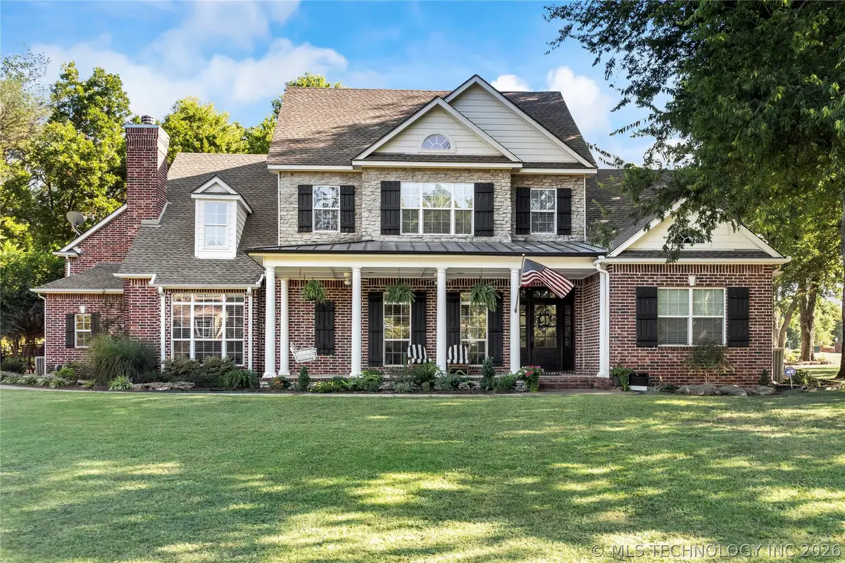 19524 E 74th Place, Owasso, OK 74055 - #1