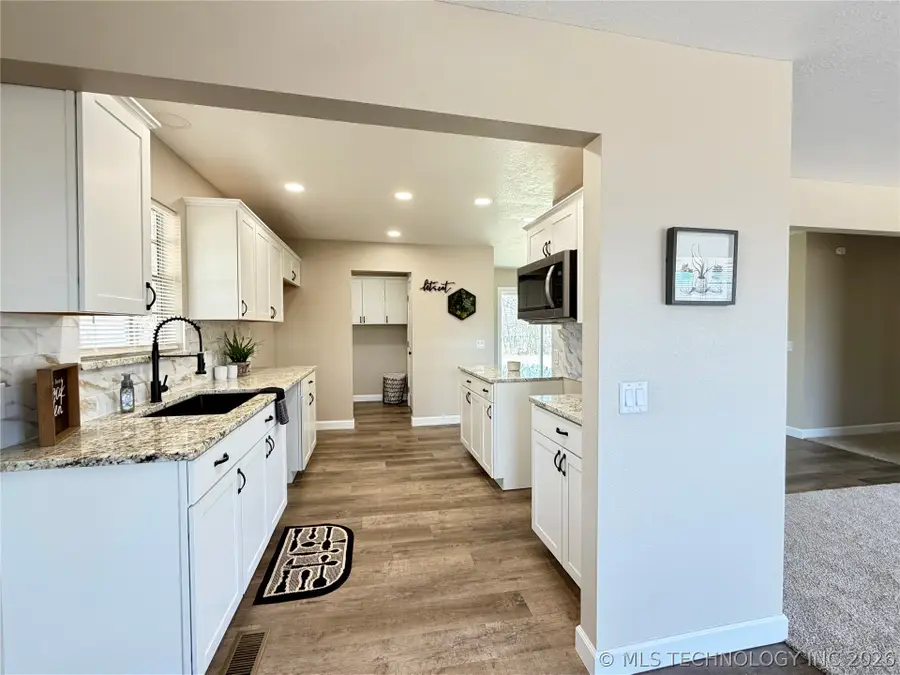 810048 S Main Street, Agra, OK 74824 - #3