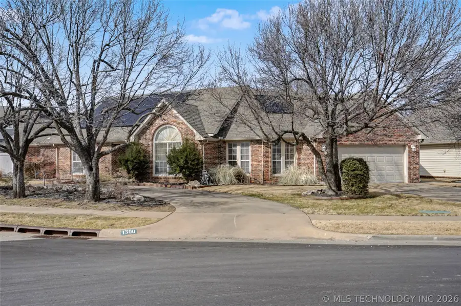 1300 E Boise Street, Broken Arrow, OK 74012 - #2