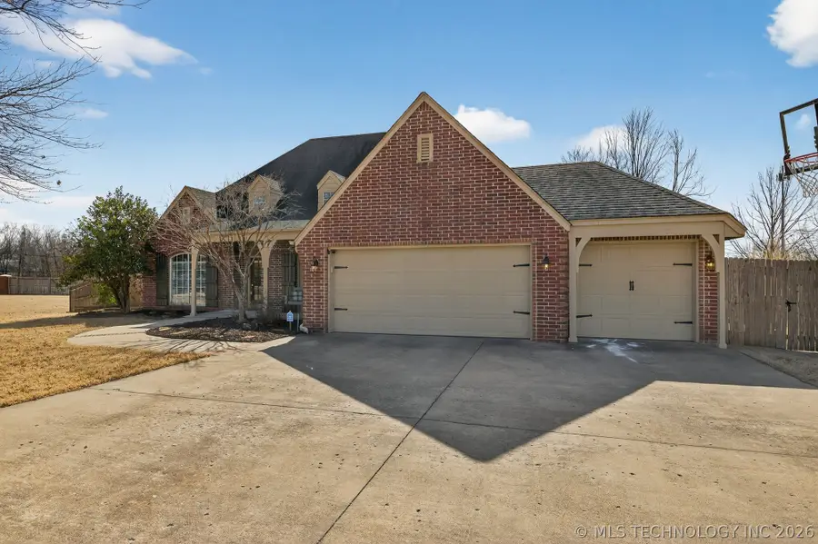 13812 E 87th Street, Owasso, OK 74055 - #3
