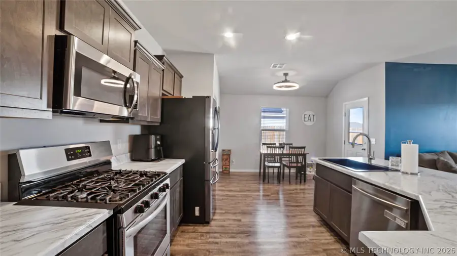 14303 N 73 Avenue E, Collinsville, OK 74021 - #3