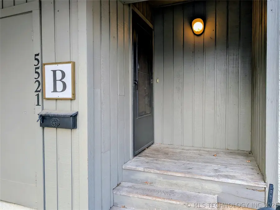 5521 E 51st Street #8-B, Tulsa, OK 74135 - #3