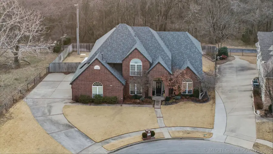 3816 S Butternut Avenue, Broken Arrow, OK 74011 - #2