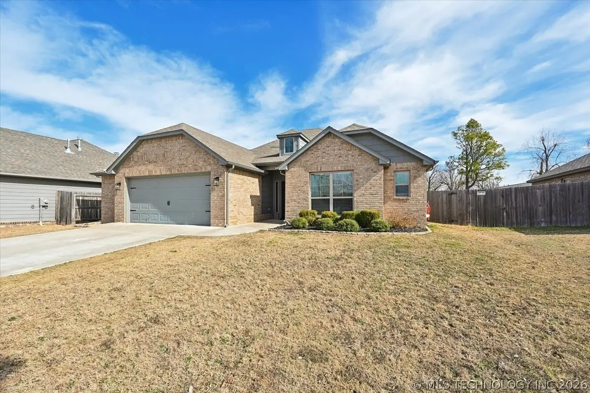 5433 Skylane Drive, Sand Springs, OK 74063 - #1