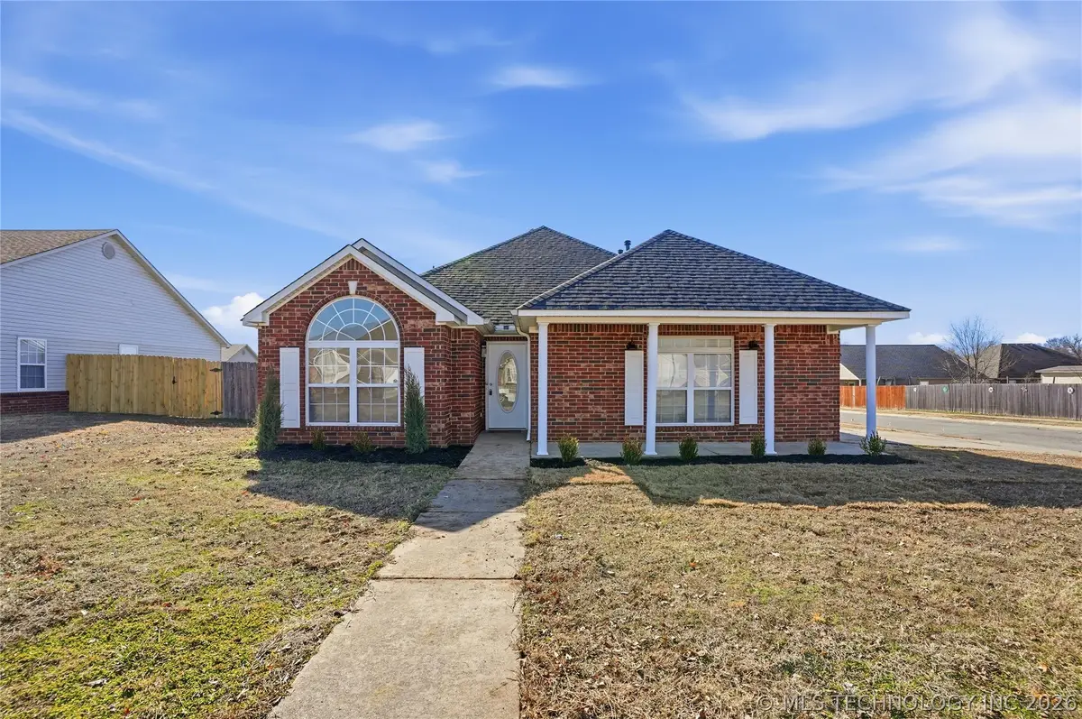 6 E Fairlane Drive, Sapulpa, OK 74066 - #1