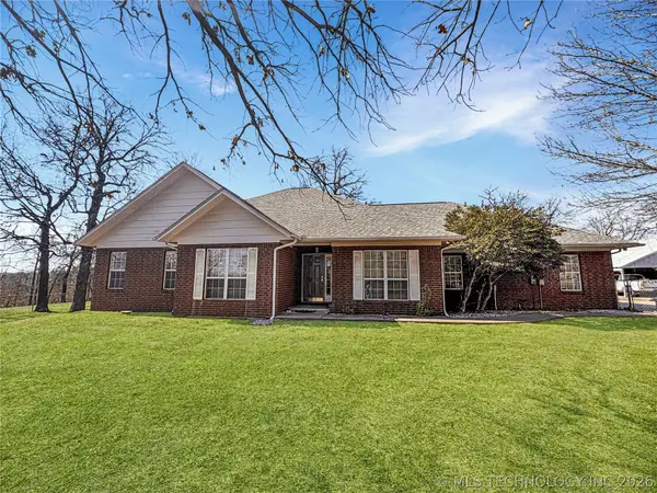 29877 S Qualls Road, Park Hill, OK 74451