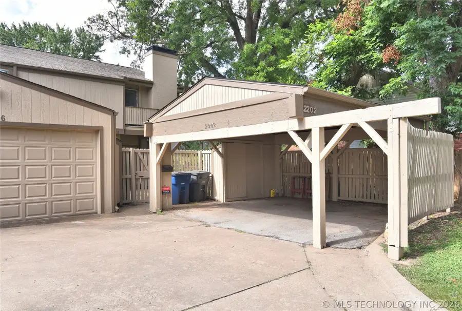 2202 E 55th Court #2202, Tulsa, OK 74105 - #2