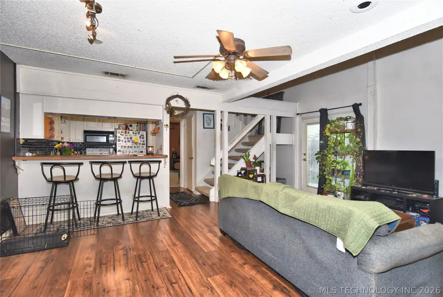 2202 E 55th Court #2202, Tulsa, OK 74105 - #3