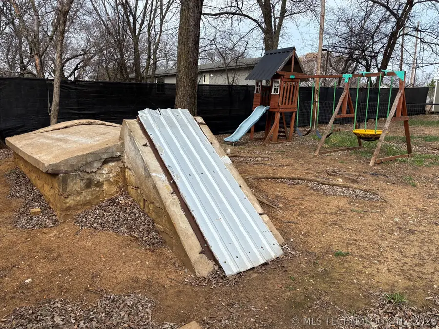 705 Butler Street, Springer, OK 73458 - #3