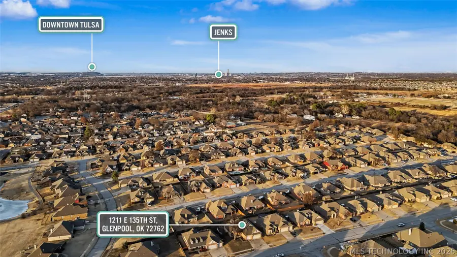 1211 E 135th Street S, Glenpool, OK 74033 - #3