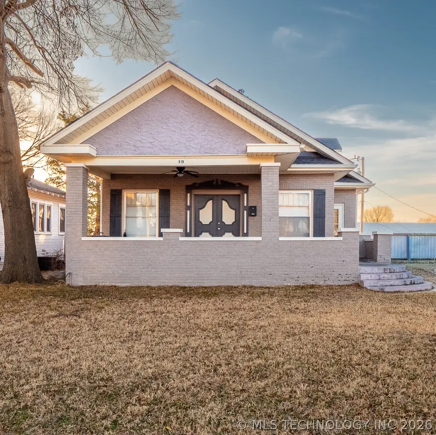 919 S 2nd Street, McAlester, OK 74501 - #2