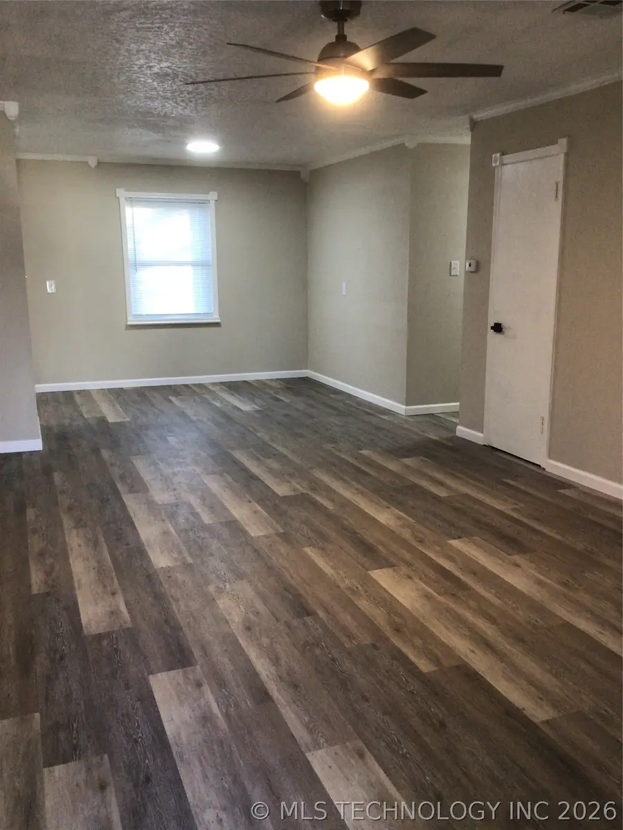 309 N Fairland Street, Pryor, OK 74361 - #2
