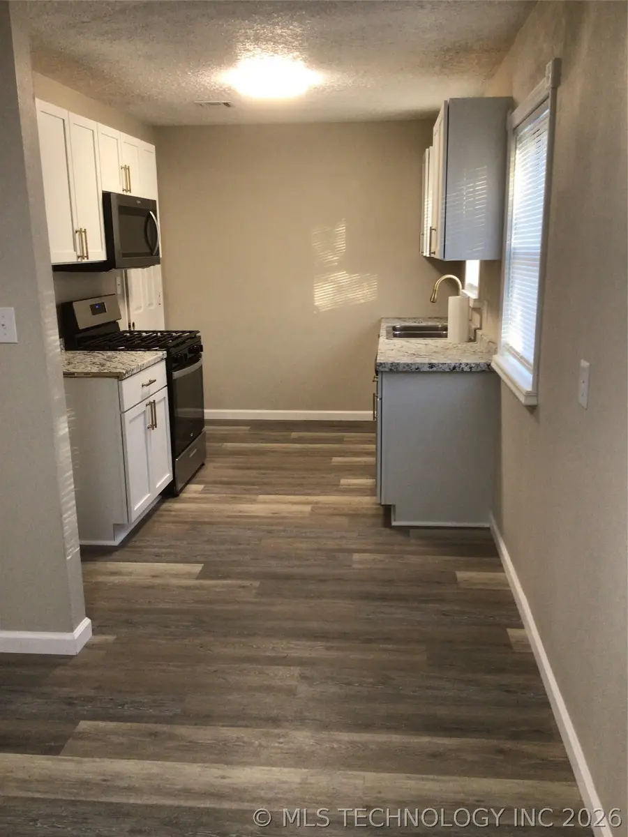 309 N Fairland Street, Pryor, OK 74361 - #3