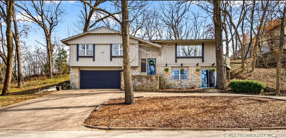 1800 Polaris Drive, Bartlesville, OK 74006 - #1